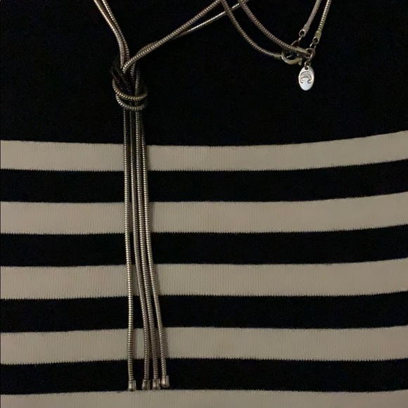 Charming Charlie Rope Necklace - Picture 4 of 5